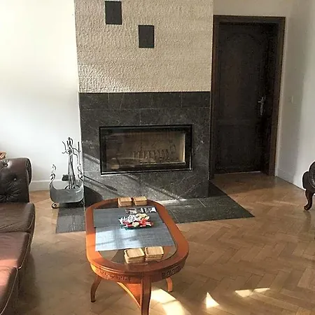 Couette-café Au Manoir Des Vallees 4*