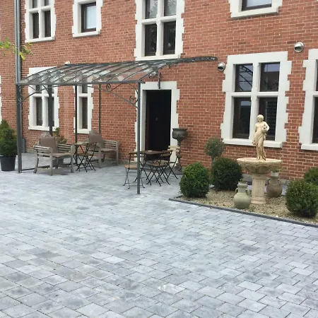 Au Manoir Des Vallees 4* Maffe