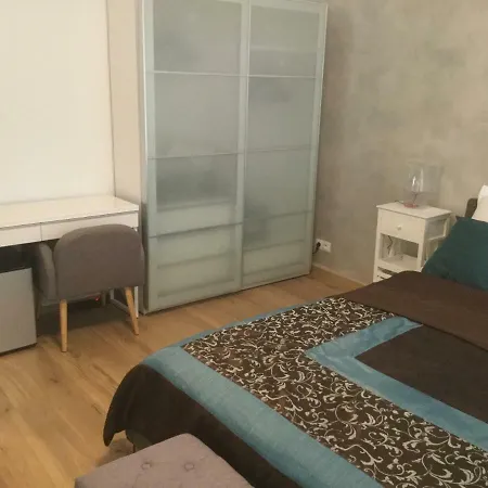 Au Manoir Des Vallees Maffe