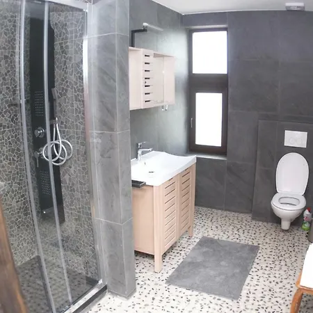 Au Manoir Des Vallees 4* Maffe